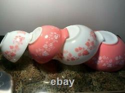 Set 4 Vintage Pyrex Cinderella Gooseberry Mixing Nesting Bowls Pink White