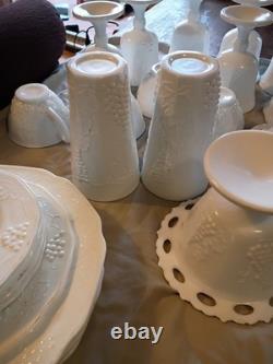 Set Of Vintage Indiana Milk Glass