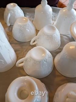 Set Of Vintage Indiana Milk Glass