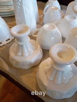 Set Of Vintage Indiana Milk Glass
