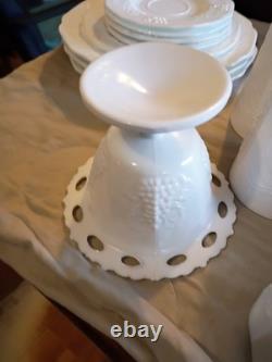 Set Of Vintage Indiana Milk Glass