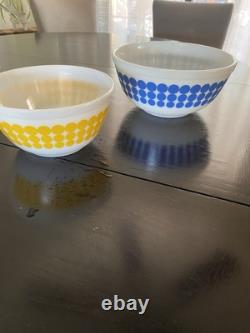 Set of 2 Vintage PYREX Dots Milk Glass Mixing Bowls 401 and402