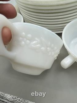 Set of 29 Vtg. Hazel Atlas Crinoline 11 Dinner Plates 11 Saucers 7 Cups Milk