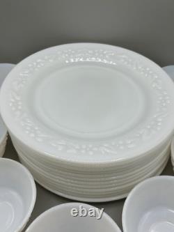 Set of 29 Vtg. Hazel Atlas Crinoline 11 Dinner Plates 11 Saucers 7 Cups Milk