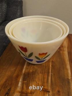 Set of 3 Vintage Fire King Glass Tulip Nesting Kitchen Mixing Bowls MCM