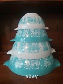 Set of 4 Turquoise and White PYREX Amish Butterprint Cinderella Bowls
