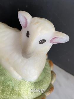 Signed Fenton Glass Lamb on Nest sheep lamb milk glass Hand painted by N Beck