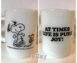 Snoopy Woodstock Peanuts VTG Mugs Fire King Milk Glass Mid Century 1960s