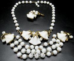 TRIFARI Alfred Philippe Beau Belles White MIlk Glass Necklace Bracelet Pin Set