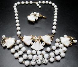 TRIFARI Alfred Philippe Beau Belles White MIlk Glass Necklace Bracelet Pin Set
