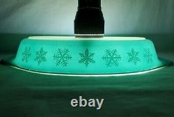 ULTRA RARE Pyrex Turquoise LARGE SNOWFLAKE Divided Dish EXCELLENT White Blue