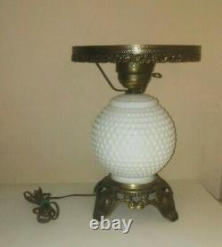 VINTAGE EF&EF Industries table LAMP Large Milk Glass HOBNAIL 1970 MODEL 338 1970