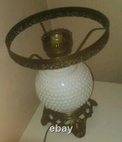 VINTAGE EF&EF Industries table LAMP Large Milk Glass HOBNAIL 1970 MODEL 338 1970