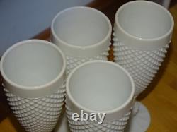 VINTAGE FOUR CHAMPAGNE GLASS MILK GLASS COLOR WHITE height 7,09