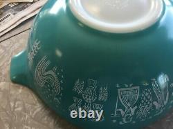 VINTAGE PYREX AMISH BUTTERPRINT CINDERELLA NESTING MIXING BOWLS Set of 4