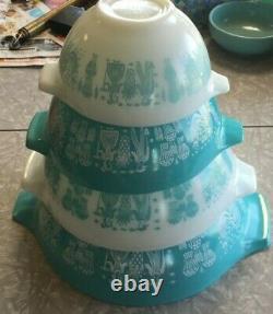 VINTAGE PYREX AMISH BUTTERPRINT CINDERELLA NESTING MIXING BOWLS Set of 4