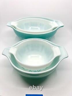 VINTAGE PYREX Amish BUTTERPRINT Nesting Cinderella 4 Bowls Turquoise White