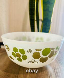 VTG AH Fire King Springtime Mod Green Flower MCM Milk Glass Mixing Bowl 8.5 MCM