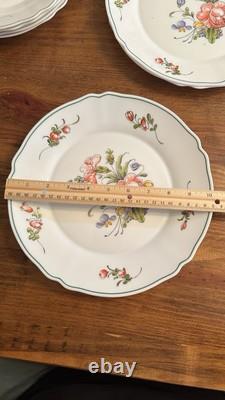 VTG Arcopal Provincial Milk Glass Floral Scalloped 7 Plates & 8 Bowls France