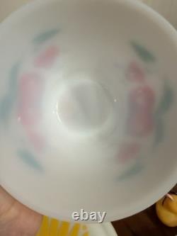 VTG Fire King Apples And Cherries Splash Proof Mixing Bowls Complete Set Of 4