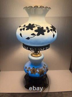 VTG Gone with the Wind Blue White Milk Glass Hurricane Lamp with Brass Flowers 21