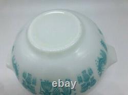 VTG Pyrex AMISH BUTTERPRINT Cinderella Bowl Set Turquoise & White 444,443,442