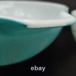 VTG Pyrex Amish Butterprint Turquoise Blue/White Cinderella Bowls Set of 4