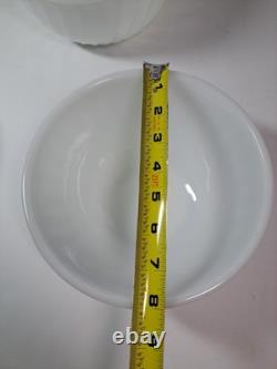 VTG Set Of 3 Anchor Hocking FireKing White Milk Glass Mixing Bowls Swirl Pattern VTG Set Of 3 Anchor Hocking FireKing White Milk Glass Mixing Bowls Swirl Pattern