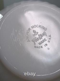 VTG Set Of 3 Anchor Hocking FireKing White Milk Glass Mixing Bowls Swirl Pattern
