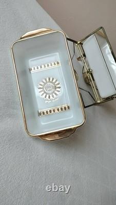 Very RARE Georges Briard MCM milk glass casserole dishes w metal warming stand