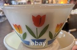 Vintage 1940s Fire King Tulip Custard Glass Mixing Nesting Bowl Set