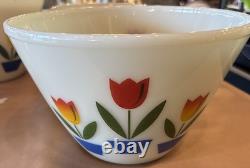 Vintage 1940s Fire King Tulip Custard Glass Mixing Nesting Bowl Set