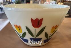 Vintage 1940s Fire King Tulip Custard Glass Mixing Nesting Bowl Set