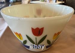 Vintage 1940s Fire King Tulip Custard Glass Mixing Nesting Bowl Set