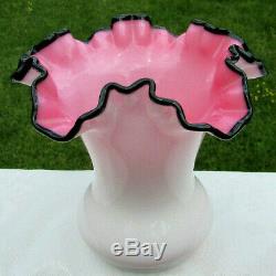 Vintage 1952 FENTON Black Rose Crest Ruffled Vase 6.75H MINTRare