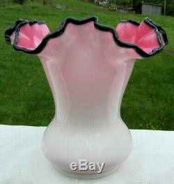 Vintage 1952 FENTON Black Rose Crest Ruffled Vase 6.75H MINTRare