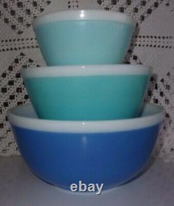 Vintage 1967 Pyrex blue Americana white band mixing bowls 401 402 403 HTF EUC