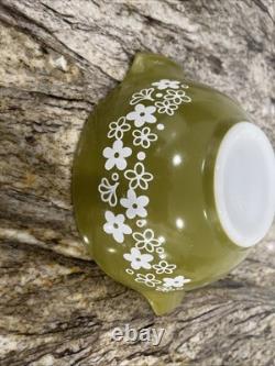 Vintage 3 Pyrex Spring Blossom Green Crazy Daisy Cinderella Mixing Bowls