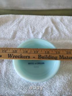 Vintage 5-Star Hotel de Crillon Paris Ashtray Dish White Light Blue Milk Glass