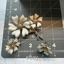 Vintage Barclay Signed Jewelry Set White Milk Glass Floral Brooch Earrings