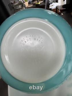 Vintage Butterprint Blue Pyrex Glass Set of 4 Nesting bowls