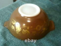 Vintage Cindarella Pyrex mixing bowl set 4 Early American 441,442,443,444 EUC