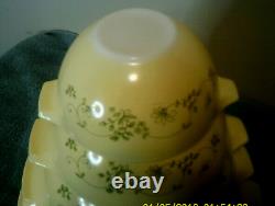 Vintage Cindarella Pyrex mixing bowl set 4 Shenandoah 441,442,443,444 EUC