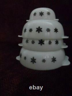 Vintage Crown JAJ Gaiety Pyrex set of 4 mixing bowls (no lids) Black snowflakes