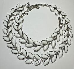 Vintage Crown Trifari White Milk Glass Leaf Leaves Silver tone 18 Necklace DC2