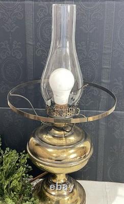 Vintage Diamond Quilted White Milk Glass Hurricane Lamp 20 In Brass Tested Works