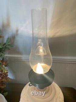 Vintage Embossed Milk Glass 3 Way Gone with the Wind Lamp