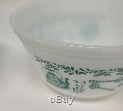 Vintage Federal Glass Heat Proof 5pc Nesting Mixing Bowl Set