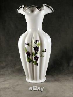 Vintage Fenton 12 Silver Crest Violets In The Snow Vase w / Ferns