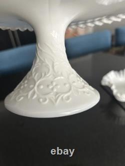 Vintage Fenton Silver Crest Spanish Lace Milk GlassCakeStand